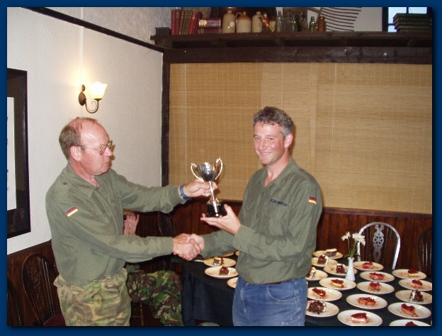 600x449 pixels (126K)